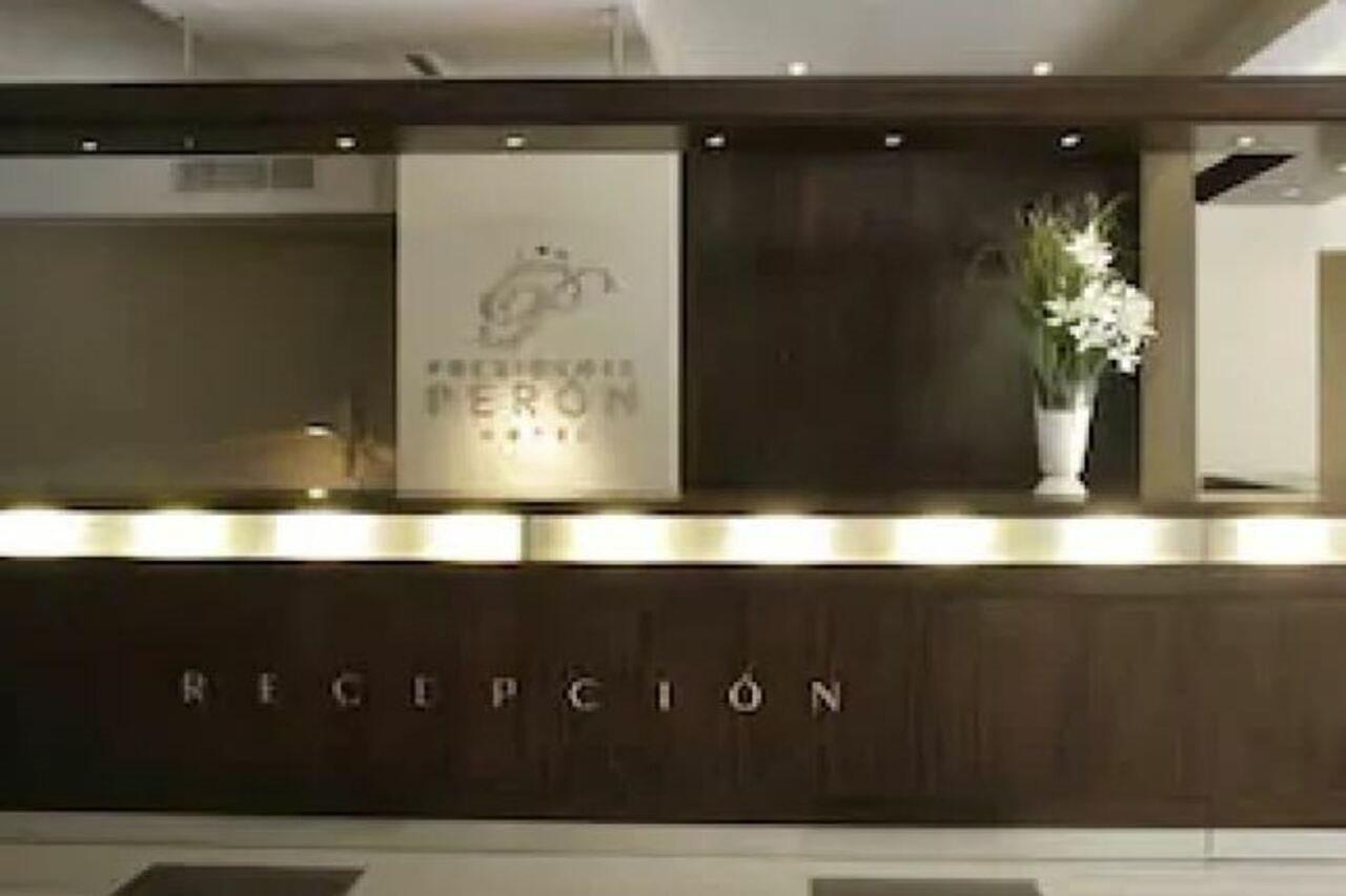 Hotel Presidente Peron Buenos Aires Kültér fotó